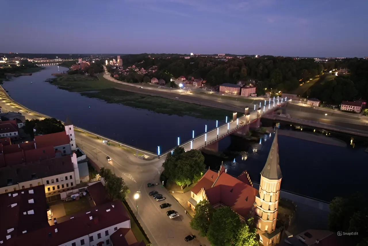 Old Town - Bajor Studios - Self Check-In And Parking Kaunas Esterno foto